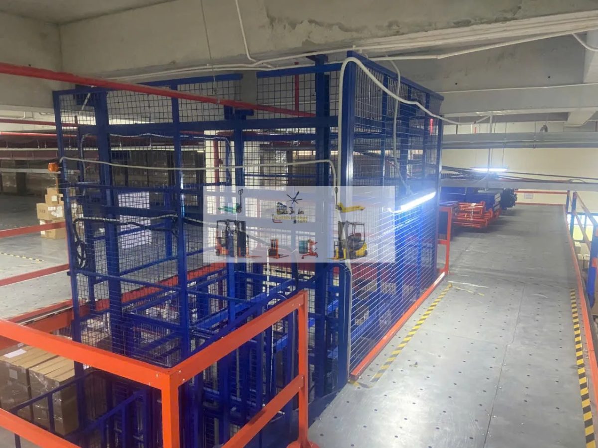 Kích thước sàn tối ưu bao nhiêu cho thang nâng hàng 5 tấn?