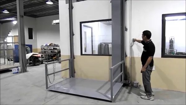Những sai lầm thường gặp khi đặt thang nâng hàng 2.9 tấn