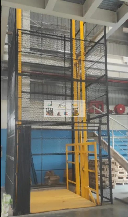 Báo giá thang nâng hàng thủy lực 2 tấn tại KCN Thành Hải Khánh Hòa