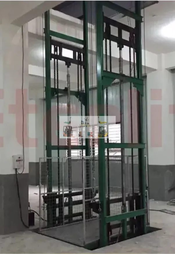 Báo giá thang nâng hàng 900kg cho nhà xưởng tại Cà Mau