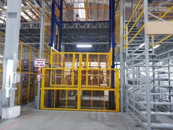 Bước chuẩn bị lắp đặt thang tải hàng trong ba bước đơn giản