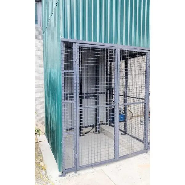 Lắp đặt thang nâng hàng thủy lực 500kg tại KCN Long Khánh Đồng Nai