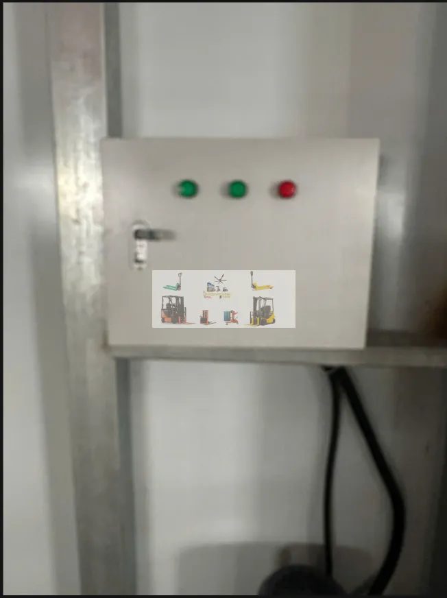 Ở đâu bán thang nâng hàng tại Hà Nội – giải pháp thang nâng thủy lực an toàn