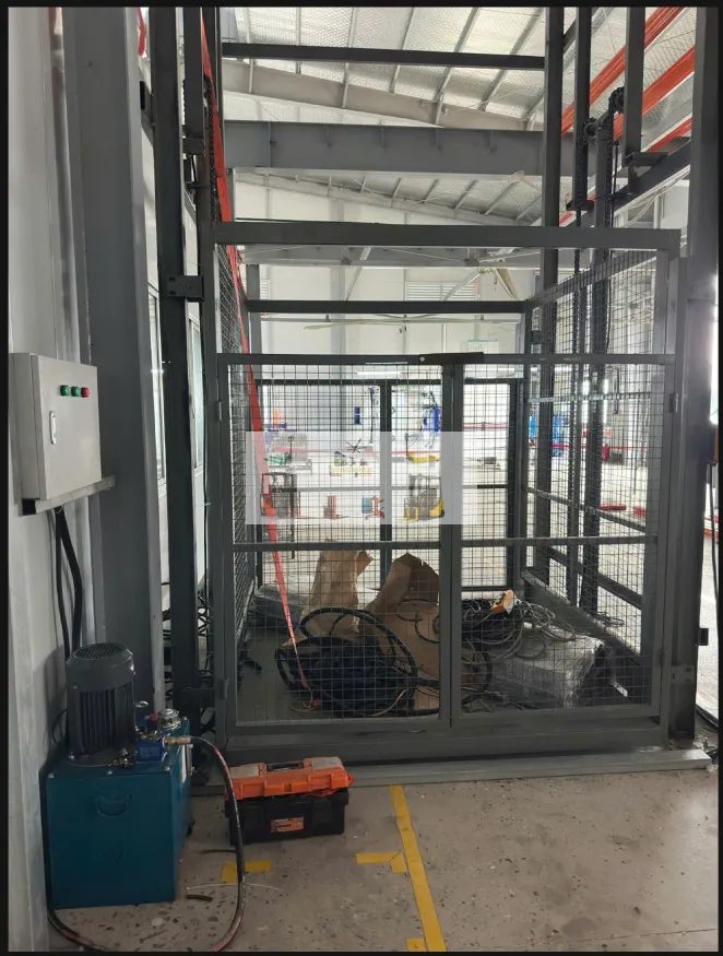 Thang Nâng Thủy Lực 1300kg (1.3 Tấn): Nhập Khẩu 100%, Sỉ & Lẻ Lắp Đặt Miễn Phí Toàn Quốc