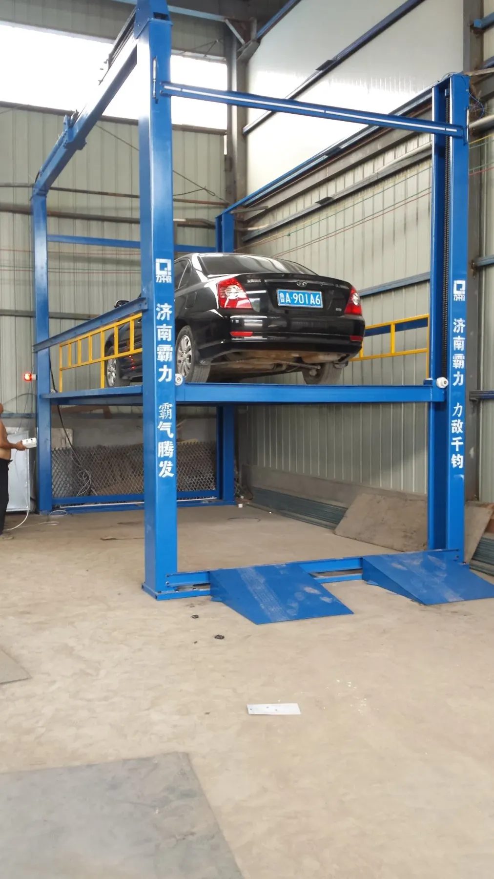 Thang nâng ô tô thủy lực, thang nâng đỗ xe, thang nâng đỗ xe giá tốt