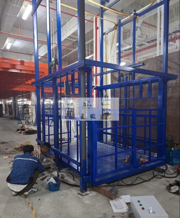 Thang Nâng Hàng Thủy Lực 200kg Đến 5 Tấn: Nhập Khẩu & Phân Phối Sỉ Lẻ Toàn Quốc - Thiết Bị Việt Nhật Thang Nâng Hàng Thủy Lực 200kg Đến 5 Tấn: Nhập Khẩu & Phân Phối Sỉ Lẻ Toàn Quốc - Thiết Bị Việt Nhật